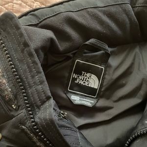 North Face Puffy Jacket in XS